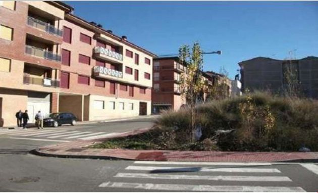Foto 1 de Venta de terreno en Albelda de Iregua de 1031 m²