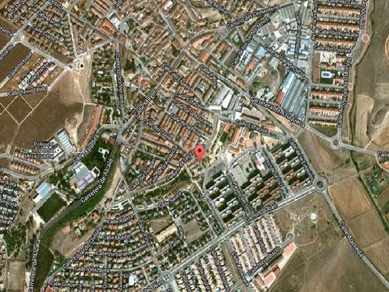 Foto 2 de Venta de terreno en Meco pueblo de 171 m²
