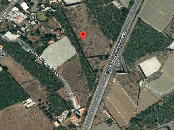 Foto 2 de Venta de terreno en Llanos de Aridane (Los) de 2614 m²