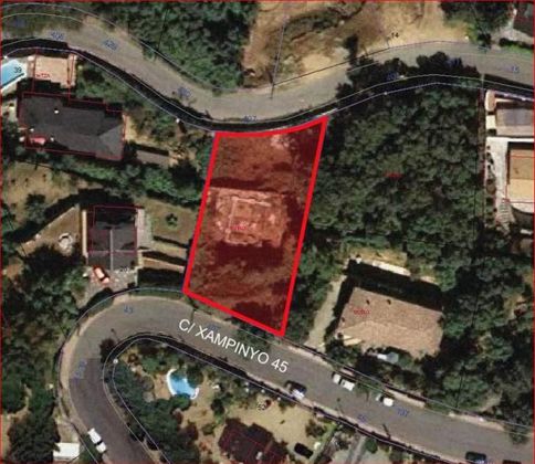 Foto 2 de Venta de terreno en Vallgorguina de 800 m²