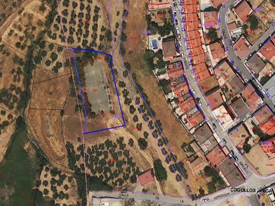 Foto 2 de Venta de terreno en Cogollos de la Vega de 2070 m²