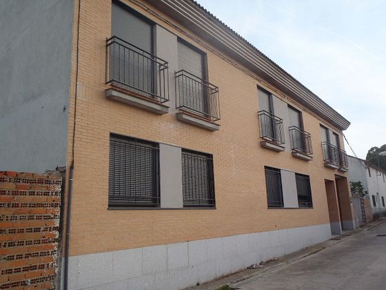 Foto 1 de Venta de piso en Villacañas de 2 habitaciones con garaje