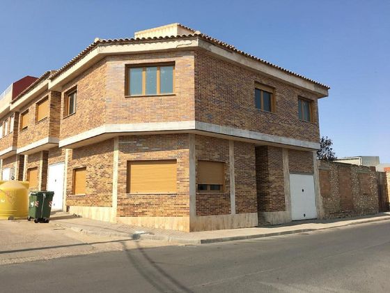 Foto 1 de Casa en venda a Villarrubia de los Ojos de 4 habitacions amb garatge