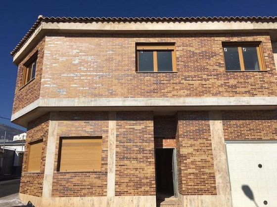 Foto 2 de Casa en venda a Villarrubia de los Ojos de 4 habitacions amb garatge