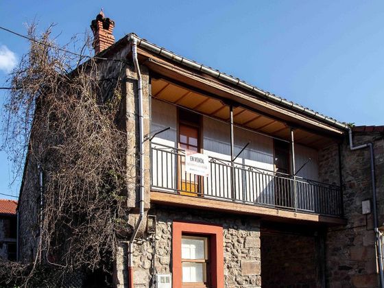 Foto 2 de Casa en venda a Corrales de Buelna (Los) de 4 habitacions i 258 m²