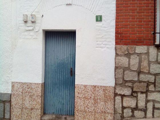 Foto 1 de Casa en venta en Puebla de Montalbán (La) de 2 habitaciones y 68 m²