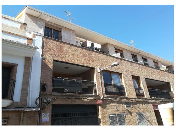 Foto 1 de Venta de piso en Alaquàs de 2 habitaciones con terraza y garaje