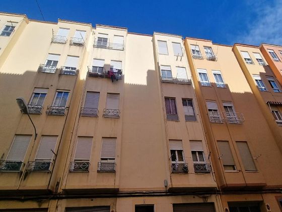 Foto 2 de Pis en venda a calle Fray Luis León de 3 habitacions i 73 m²