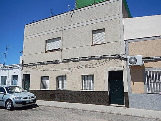 Foto 1 de Pis en venda a calle De José Macón de 4 habitacions amb terrassa