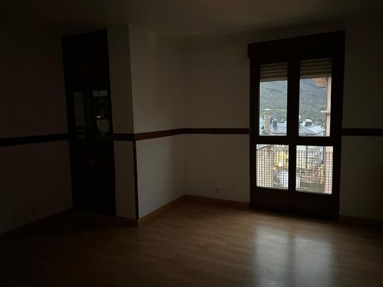 Foto 2 de Pis en venda a calle La Pandietsa de 3 habitacions i 104 m²