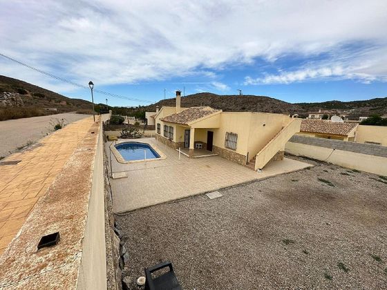 Foto 1 de Pis en venda a calle Diseminado la Perla de 3 habitacions amb piscina i garatge