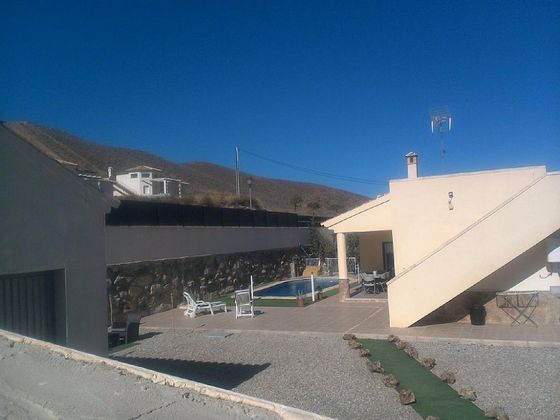 Foto 2 de Pis en venda a calle Diseminado la Perla de 3 habitacions amb piscina i garatge
