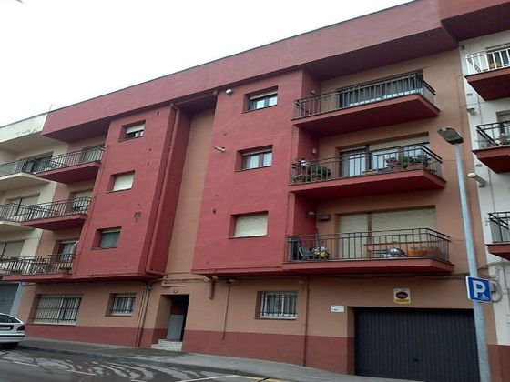Foto 1 de Venta de piso en calle Del Collsacabra de 3 habitaciones con garaje