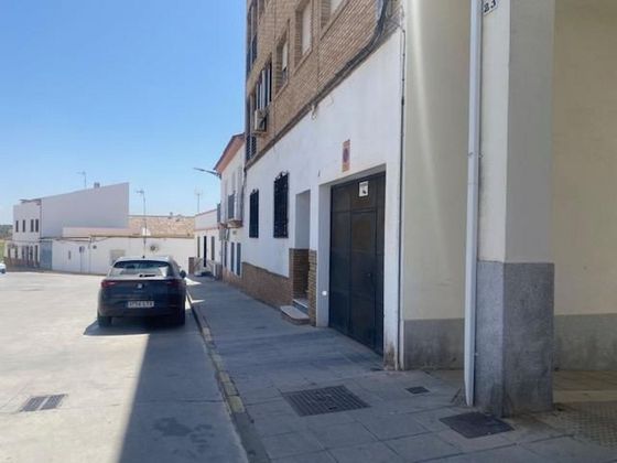 Foto 2 de Garatge en venda a calle Julio Romero de Torres de 15 m²