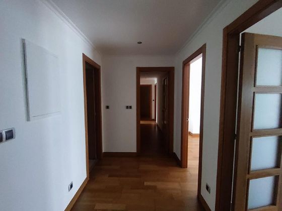 Foto 2 de Pis en venda a avenida Da Coruña de 3 habitacions amb garatge i ascensor