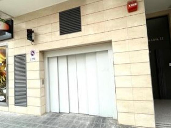 Foto 2 de Garatge en venda a calle Del Duc de Llíria de 13 m²