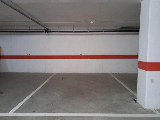 Foto 2 de Garaje en venta en calle Cóndor de 17 m²