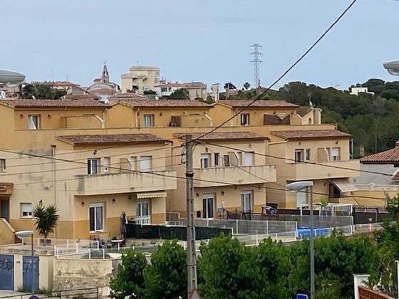 Foto 2 de Casa en venda a calle Sant Pere de 3 habitacions amb terrassa i garatge