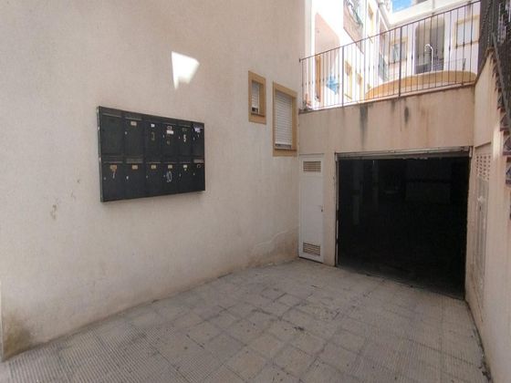 Foto 2 de Venta de garaje en calle Medico Miguel Ripoll de 10 m²