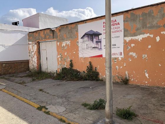 Foto 2 de Terreny en venda a La Línea de la Concepción ciudad de 246 m²