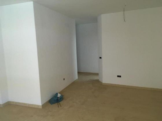 Foto 2 de Pis en venda a Alhama de Almería de 3 habitacions amb piscina i ascensor
