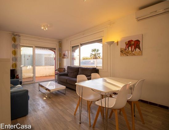 Foto 2 de Piso en venta en calle Moxo de 2 habitaciones con terraza y aire acondicionado