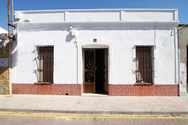 Foto 2 de Venta de chalet en Puebla de la Calzada de 5 habitaciones y 334 m²
