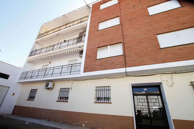 Foto 1 de Piso en venta en Montijo de 4 habitaciones con terraza
