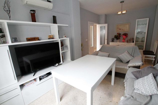 Foto 1 de Xalet en venda a Montijo de 4 habitacions amb aire acondicionat