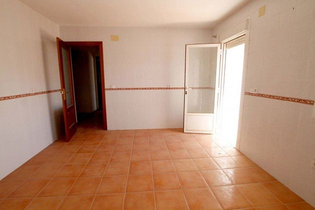 Foto 2 de Piso en venta en Montijo de 4 habitaciones con terraza y balcón