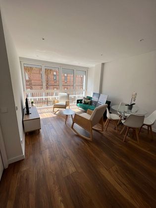 Foto 1 de Piso en alquiler en Fuente del Berro de 2 habitaciones con muebles y aire acondicionado