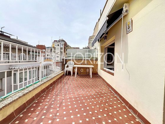 Foto 1 de Ático en venta en La Maternitat i Sant Ramon de 3 habitaciones con terraza y calefacción