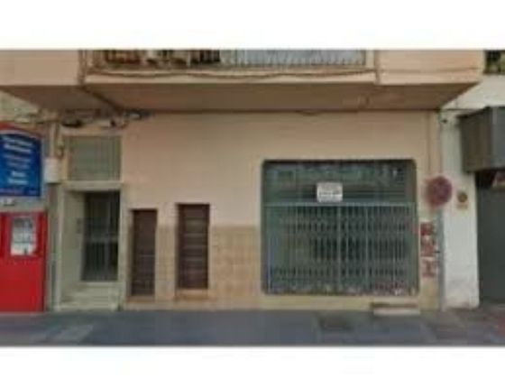 Foto 1 de Local en venda a calle Alonso Carrillo de Albornoz de 180 m²
