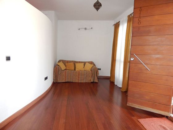Foto 2 de Àtic en venda a calle Quevedo de 1 habitació amb terrassa i aire acondicionat