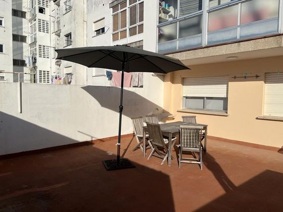 Foto 1 de Alquiler de piso en calle Bouzas de 3 habitaciones con terraza y muebles