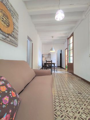 Foto 2 de Piso en alquiler en calle Joaquín Costa de 5 habitaciones con muebles y balcón