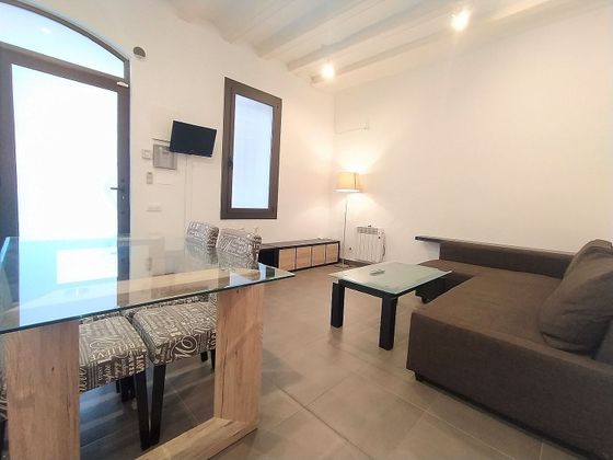 Foto 1 de Dúplex en alquiler en calle Del Marquès de la Mina de 1 habitación con muebles y aire acondicionado