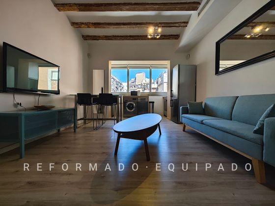 Foto 1 de Venta de piso en plaza Del Pedró de 2 habitaciones con aire acondicionado y calefacción