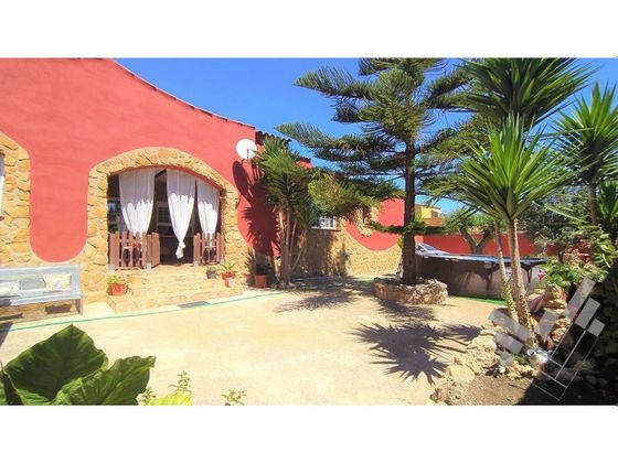 Foto 1 de Chalet en venta en Casco Urbano de 5 habitaciones con terraza y garaje