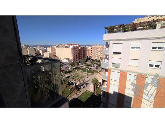 Foto 2 de Dúplex en venda a Casco Urbano de 2 habitacions amb terrassa i aire acondicionat
