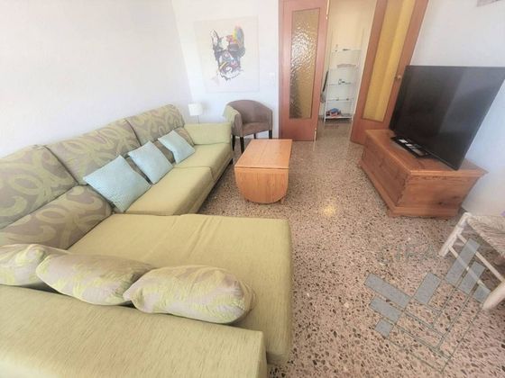 Foto 1 de Piso en venta en Casco Urbano de 4 habitaciones con balcón y calefacción