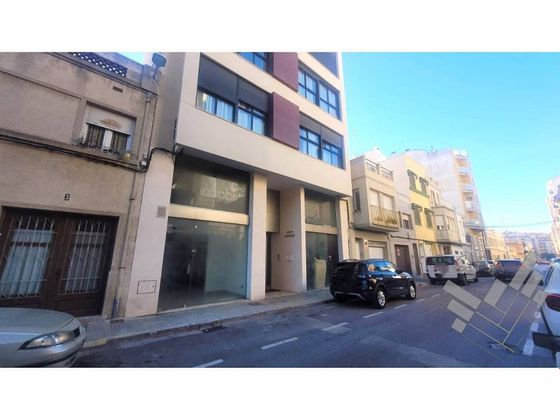 Foto 2 de Local en venda a calle De Sant Blai de 85 m²