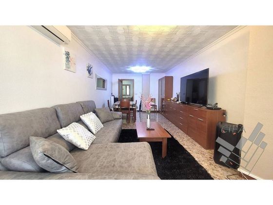 Foto 2 de Pis en venda a Casco Urbano de 4 habitacions amb terrassa i garatge
