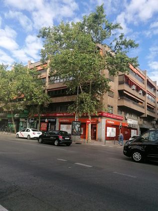Foto 1 de Piso en venta en calle De Alcalá de 4 habitaciones con aire acondicionado y calefacción