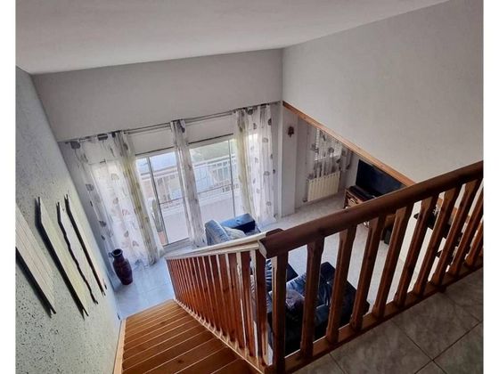 Foto 1 de Pis en venda a Castellbisbal de 5 habitacions amb balcó i aire acondicionat
