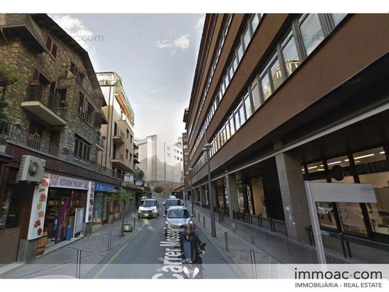 Foto 1 de Edifici en venda a Andorra la Vella de 1961 m²