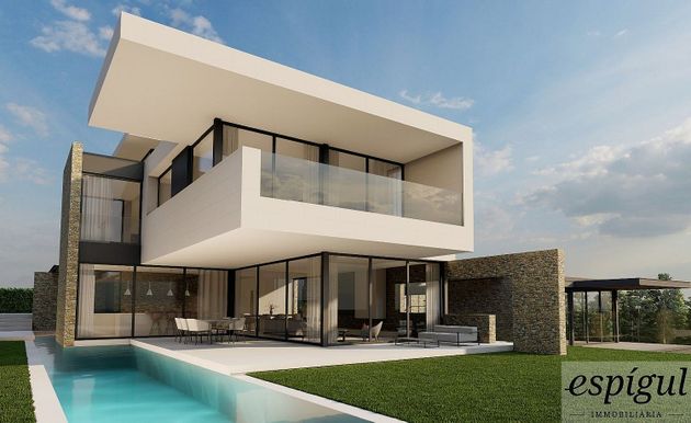 Foto 2 de Casa en venta en Can Mates  - Volpelleres de 5 habitaciones con piscina y balcón