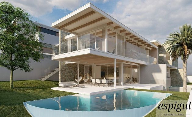 Foto 1 de Casa en venta en Can Mates  - Volpelleres de 6 habitaciones con piscina y balcón