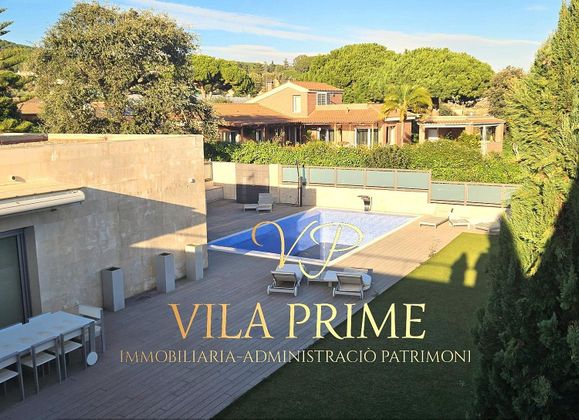 Foto 2 de Xalet en venda a Cabrera de Mar de 6 habitacions amb terrassa i piscina