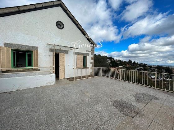 Foto 1 de Casa en venta en Miraflores de la Sierra de 6 habitaciones con terraza y garaje